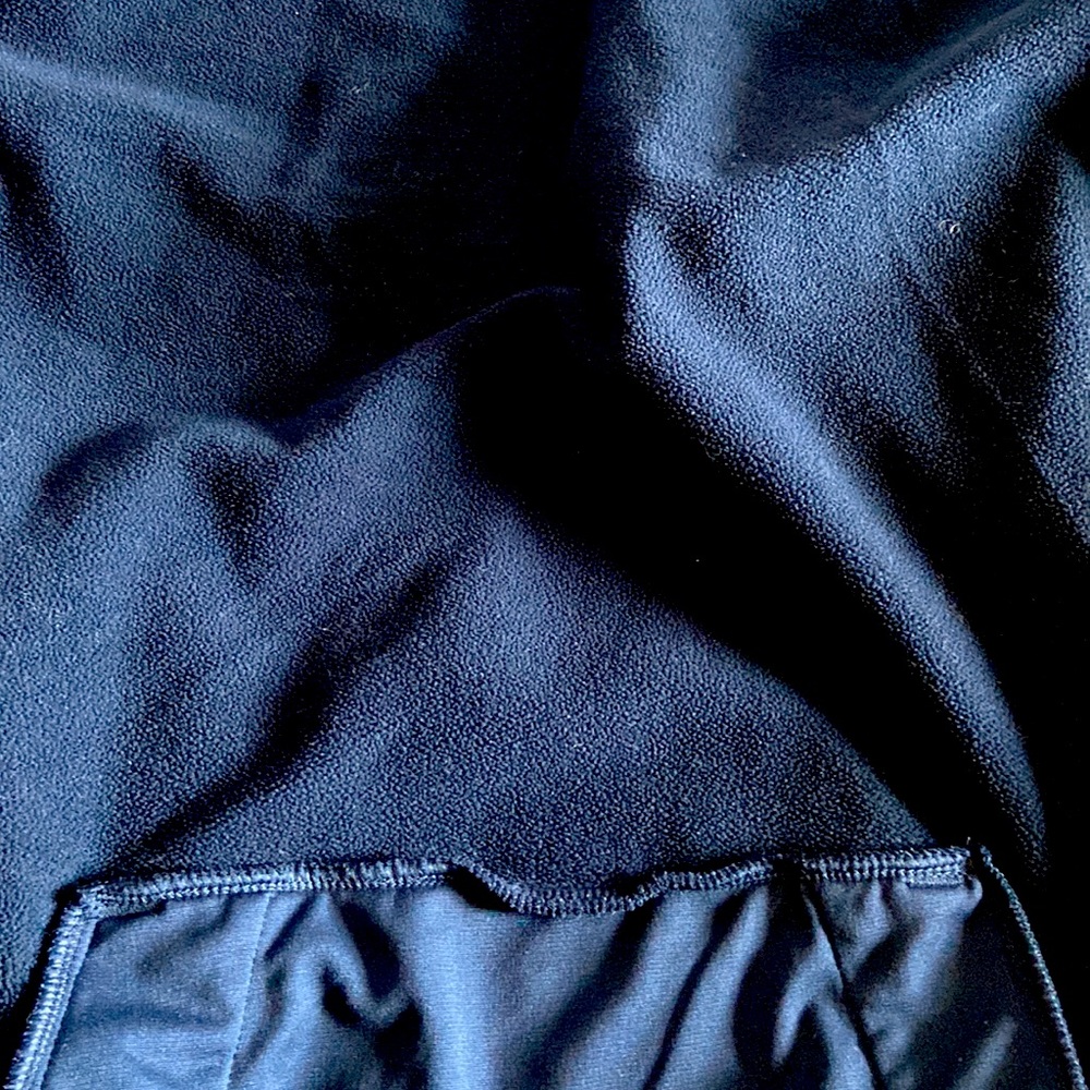 Under Armour Navy Blue ColdGear Hoodie 
Size XL - Picture 9 of 9